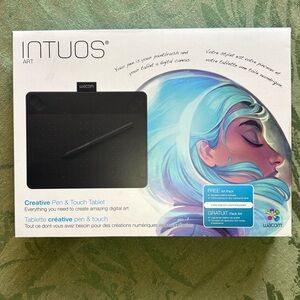 Wacom Intuos Art Creative Pen & Touch Tablet